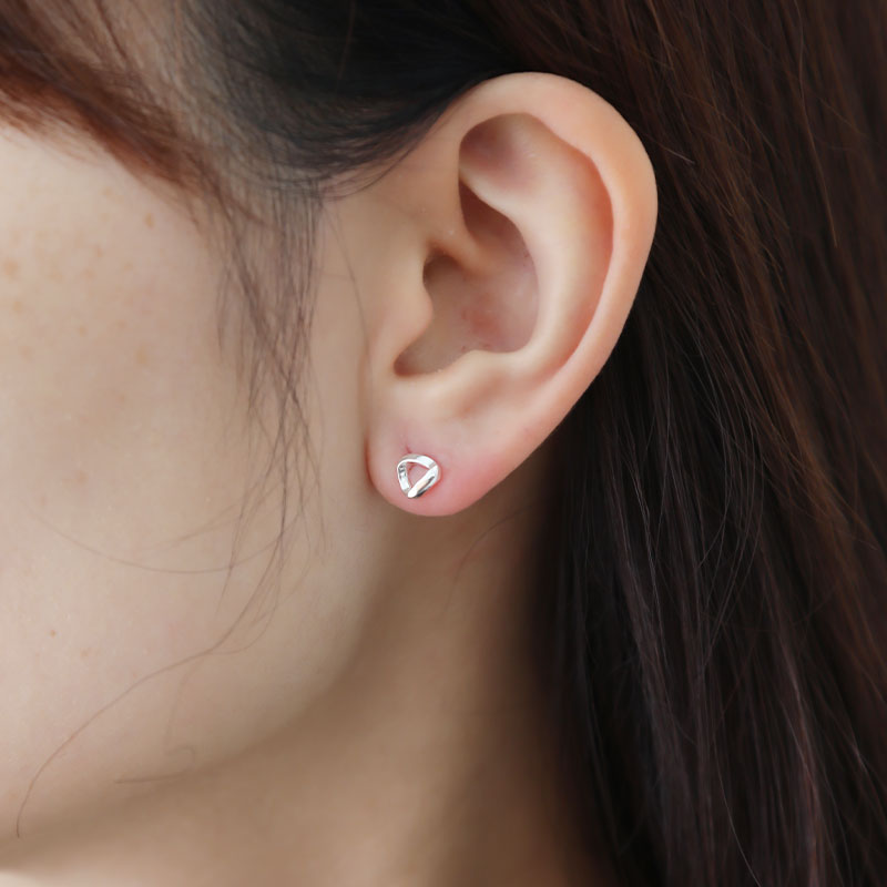 �ԥ��� ��ǥ����� ����С�925 �ͤ��컰�� ��°����륮���б� silver ����ץ� ������ ���������꡼ �����å� ���� �ۥ磻�ȥǡ� ���֤� �ץ쥼��� ���ե� 30�� 40�� 50��