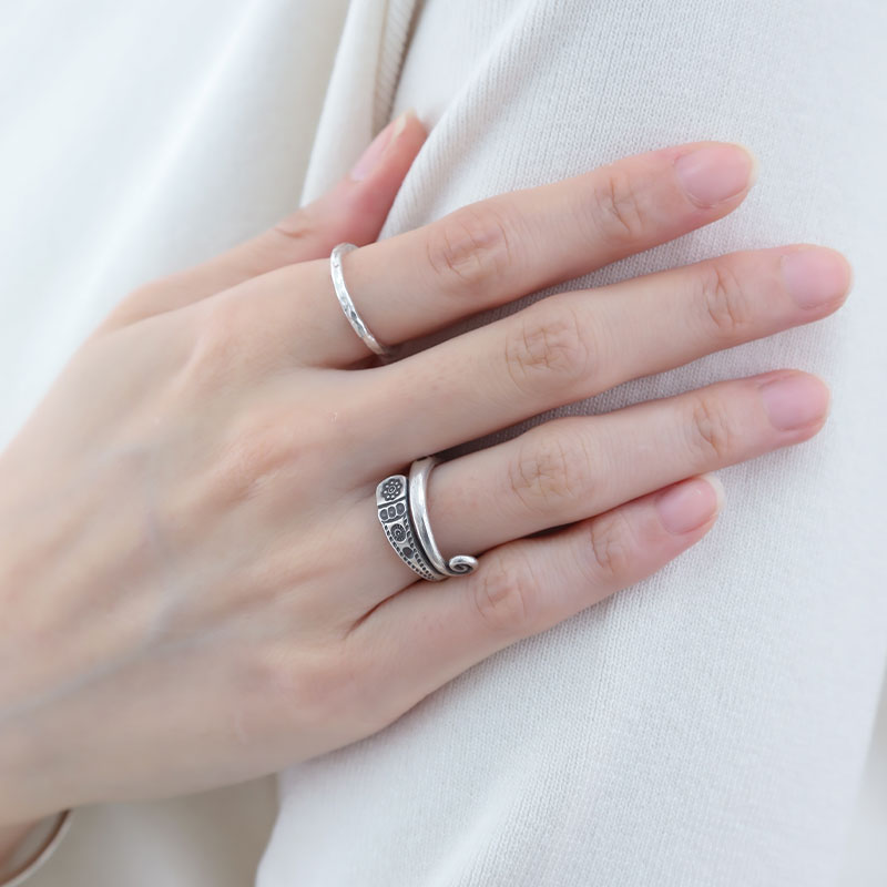 カレンシルバーリング 指輪 レディース メンズ 文様 13号 15号 17号