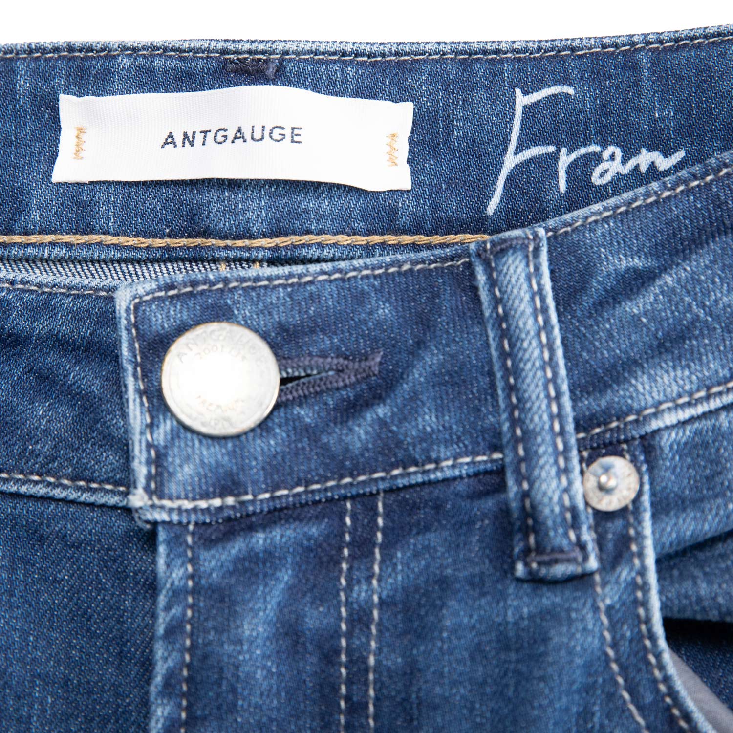 ���ߥ��ȥ졼�ȥ�����