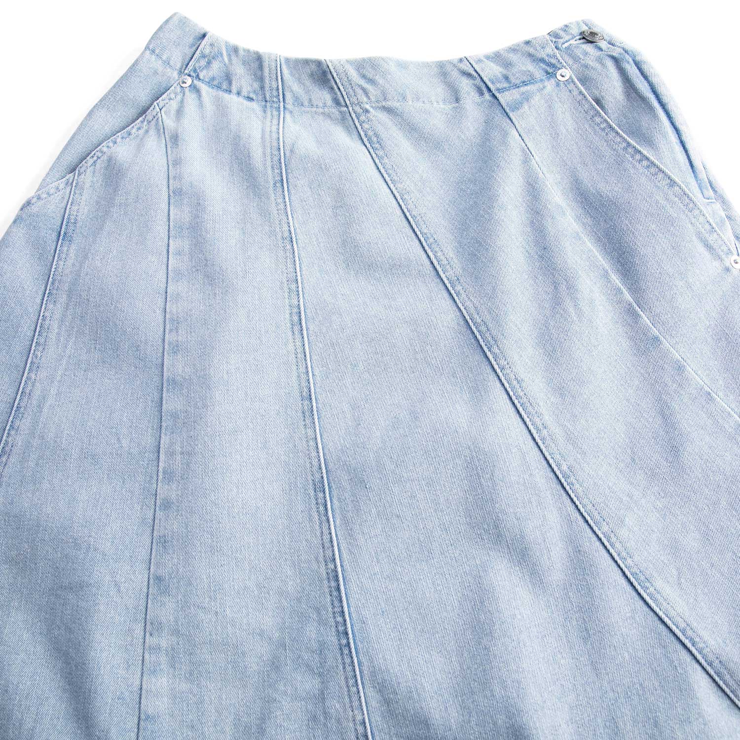 �ǥ˥�ѥ饽�륹������