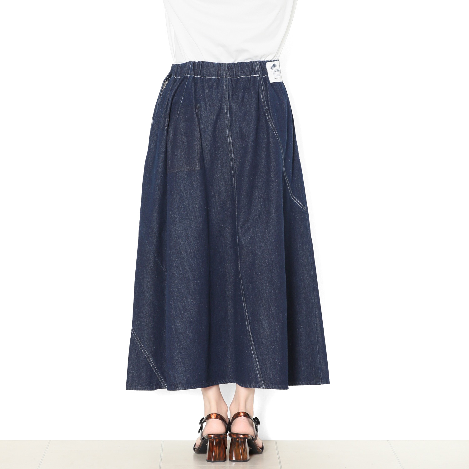 �ǥ˥�ѥ饽�륹������