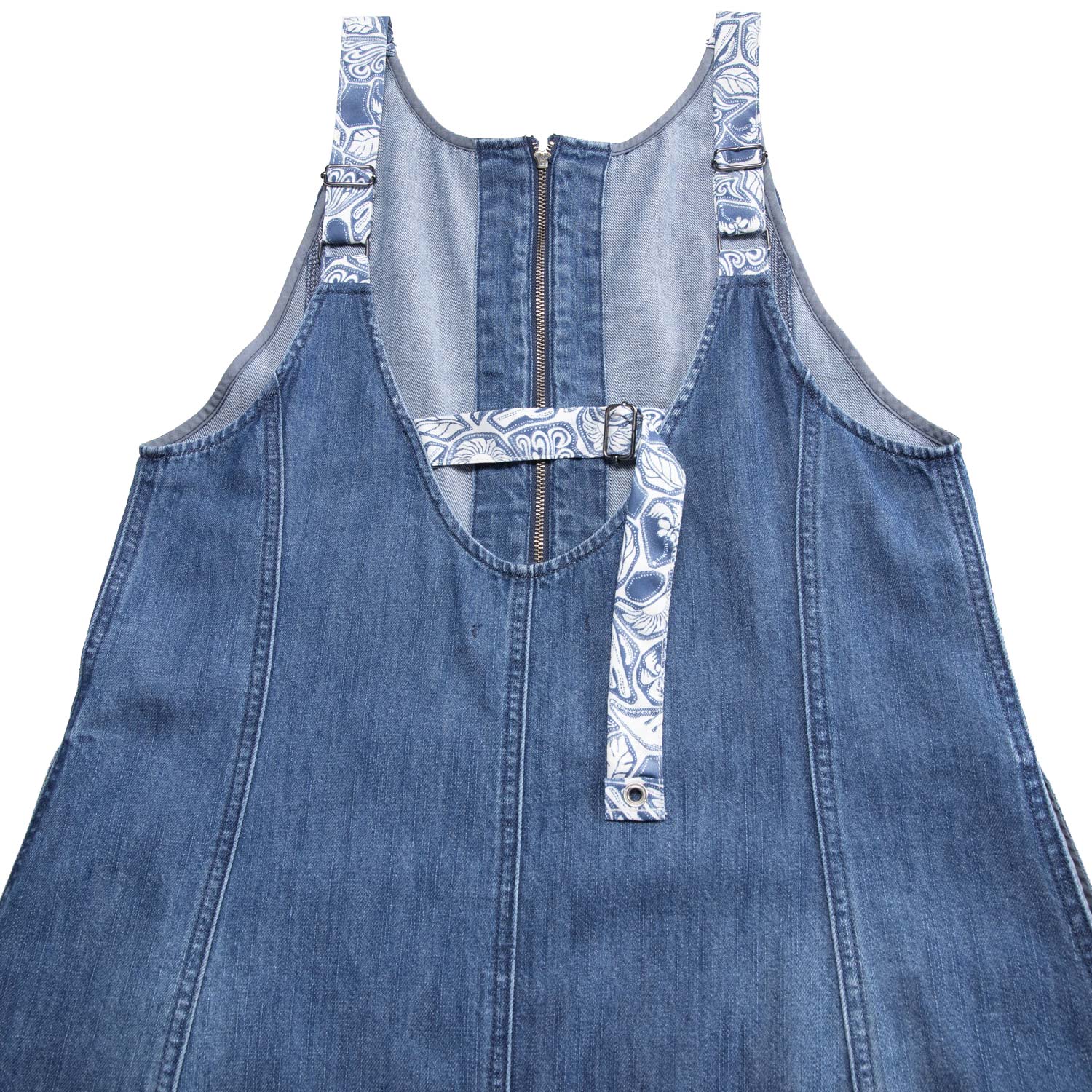 �ǥ˥���ԡ���