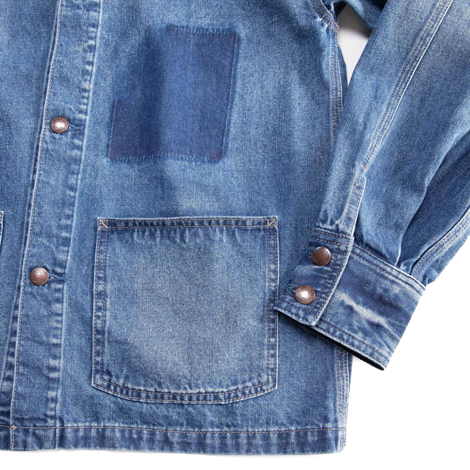 �ǥ˥५�С�������