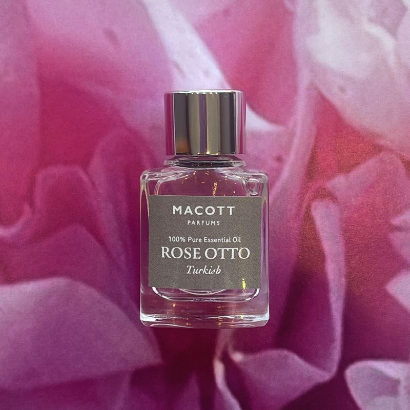 �ڿ��̸����MACOTT 100%�ԥ奢���å��󥷥�륪���롡���������åȡ��ȥ륳'26  5mL