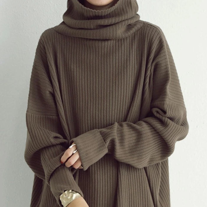 ニット ストンと落ちて華奢見せ効果。女子力高める絶妙ゆるニット・再販。メール便不可