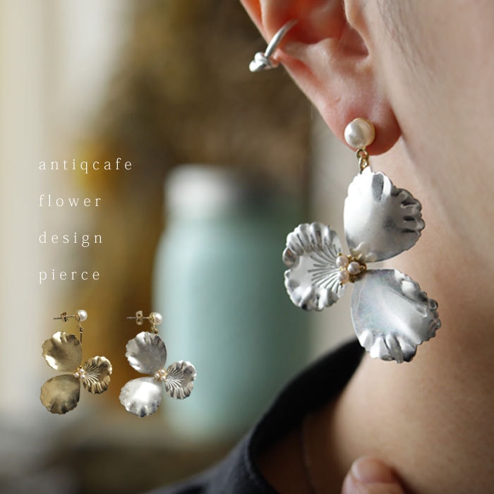 アクセ送料無料 ピアス アクセサリー チタン 花 パール フラワー ニュアンス レディース・(10)メール便可