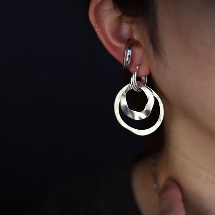 アクセ送料無料 ピアス アクセサリー 3way 重なり フープ シック レディース・(10)メール便可