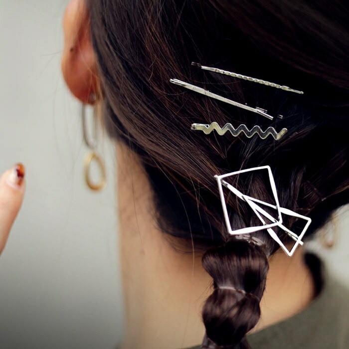 アクセ送料無料   ヘアピン アクセサリー 真鍮 ピン留め ヘアクリップ 4点セット 三角 ひし形 ニュアンス デザイン シック 大人 レディース おしゃれ パーティー 誕生日 プレゼント・(10)メール便可