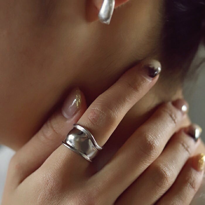 アクセ送料無料  指輪 アクセサリー リング 金属アレルギー対応 ニッケルフリー シルバー ゴールド マット デザイン チーフ ニュアンス ヴィンテージ シック 大人 レディース おしゃれ 上品 パーティー 誕生日 プレゼント・(10)メール便可