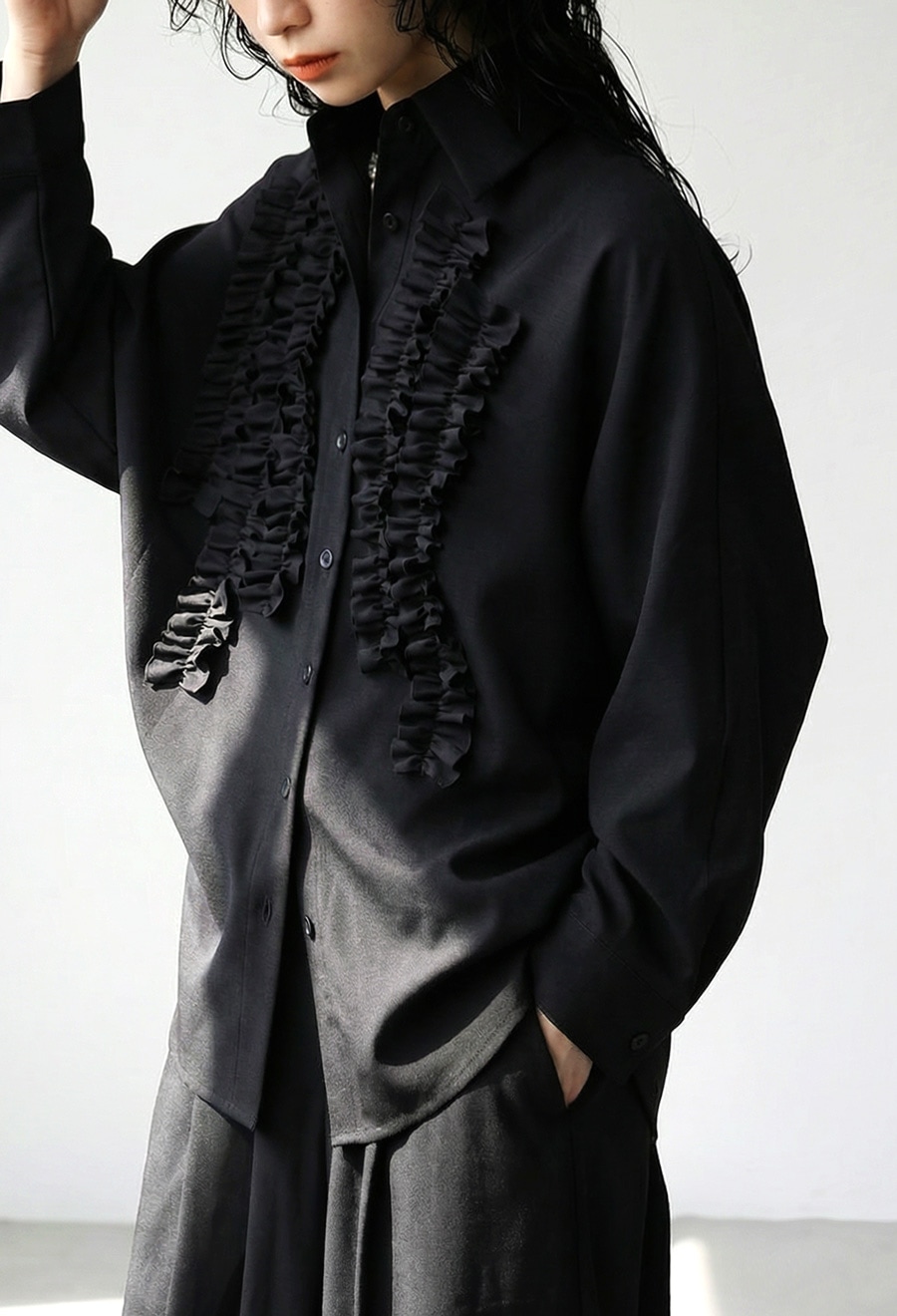 フリルデザイン シャツ レディース 長袖 無地 送料無料・(500)メール便