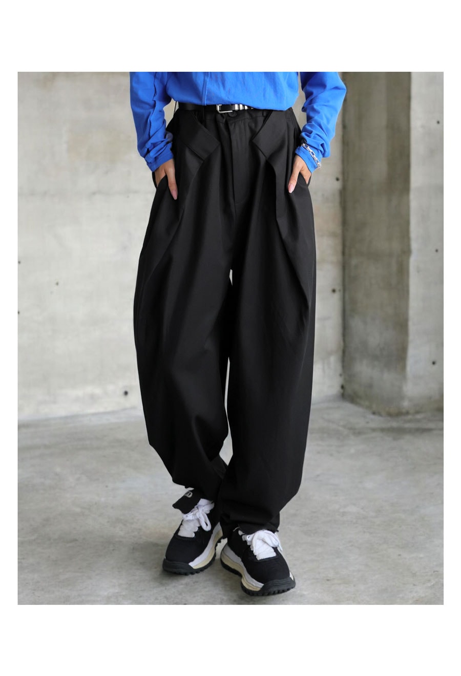 ☆新品未使用タグ付　自由区　テーパードパンツ aquagarage テーパードパンツ ストレッチ 春 夏 秋 M L LL
