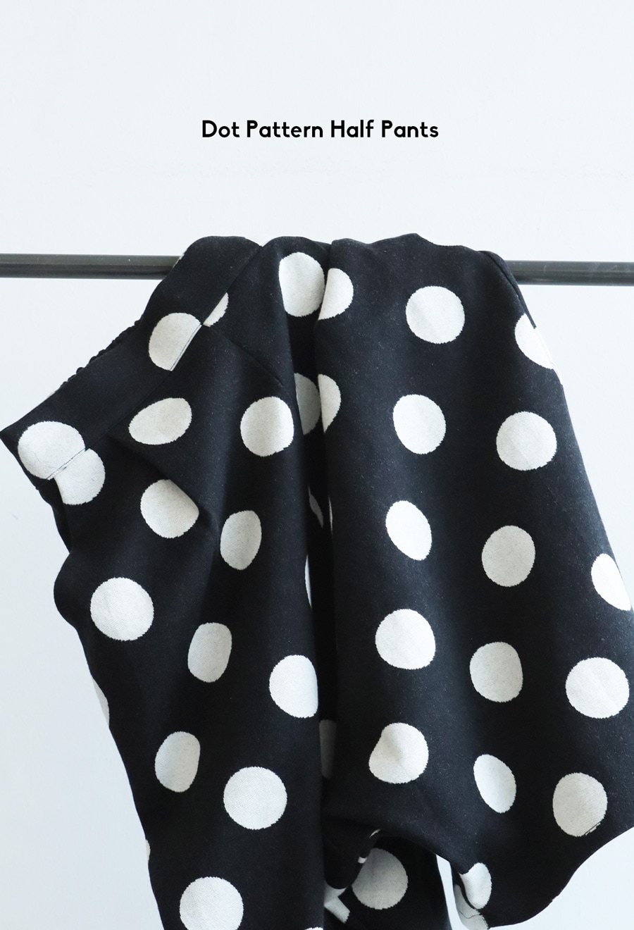 【PATOU】後ろ姿までかわいい! 水玉クロップド スリット T ドット柄ハーフパンツ レディース パンツ 水玉 柄 送料無料・8月