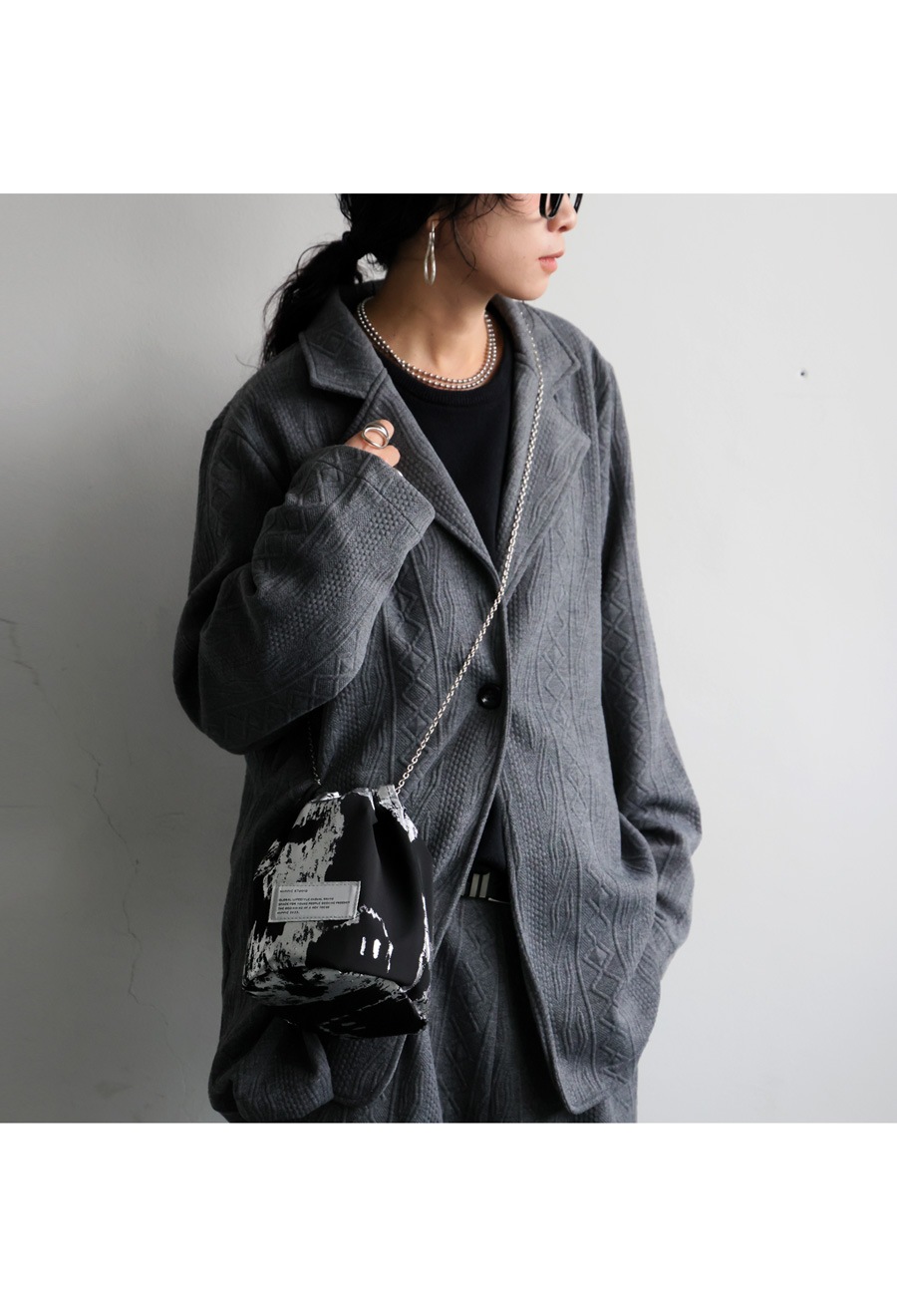 アート柄 巾着バッグ レディース 2WAY バッグ 送料無料・(50)メール便