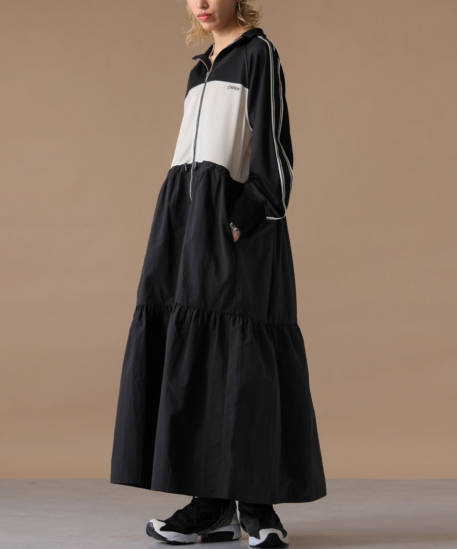 ESCADA★未使用品　ロングIラインワンピース　ビジュー バストクロス ロングワンピース マーメイドライン[品番