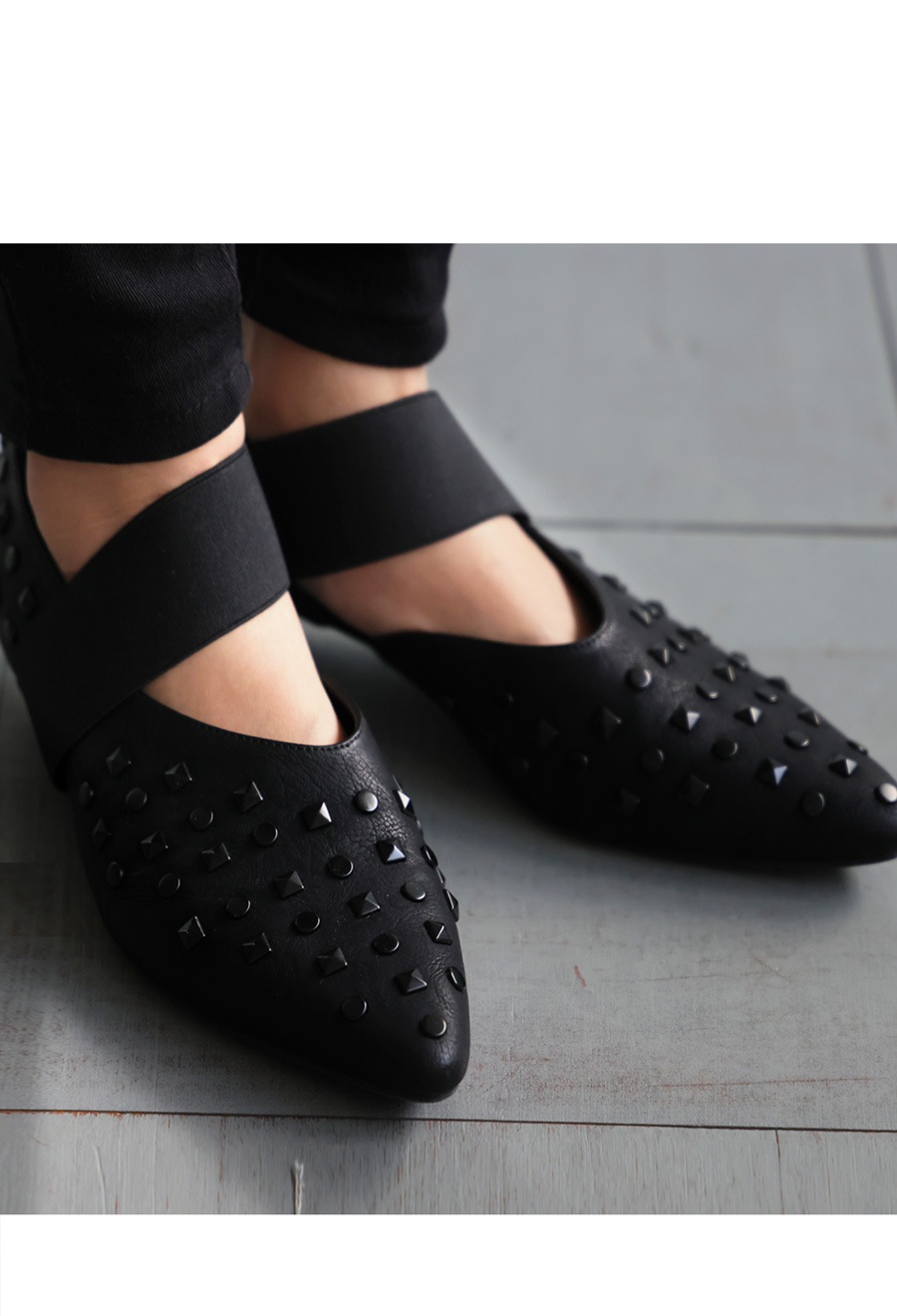 【未使用】MANA パンプス ウイング スタッズ クロコ レディース 23.5 スタッズパンプス レディース ローヒール 靴 くつ 送料無料