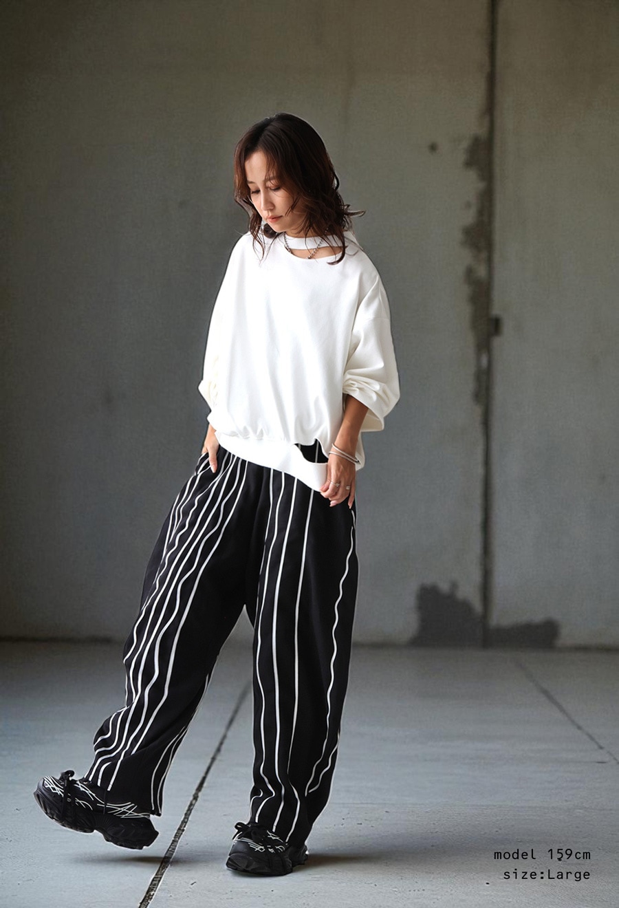 コード刺繍 バルーンパンツ レディース ボトムス パンツ 送料無料・(100)メール便可 秋新作 コード刺繍 バルーンパンツ レディース ボトムス パンツ 送料無料