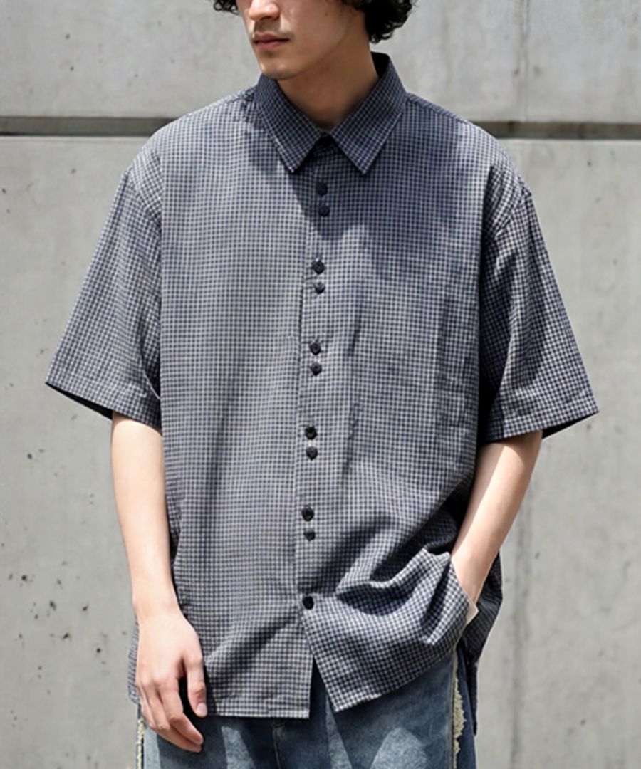 小さなチェックが、品をつくる。チェック柄 シャツ 半袖 メンズ