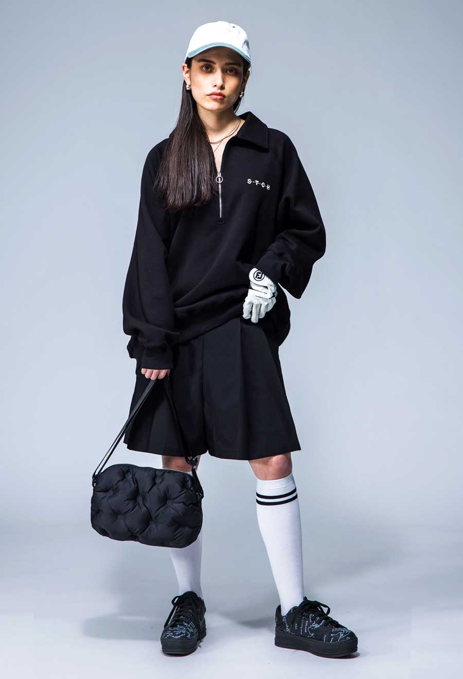 再入荷予定有!ANTIQUA GOLF×STCH プリーツハーフパンツ