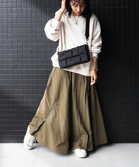 レディースバック　新品未使用タグ付き 再入荷予定有!ショルダーバッグ バッグ レディース 鞄 メッシュ