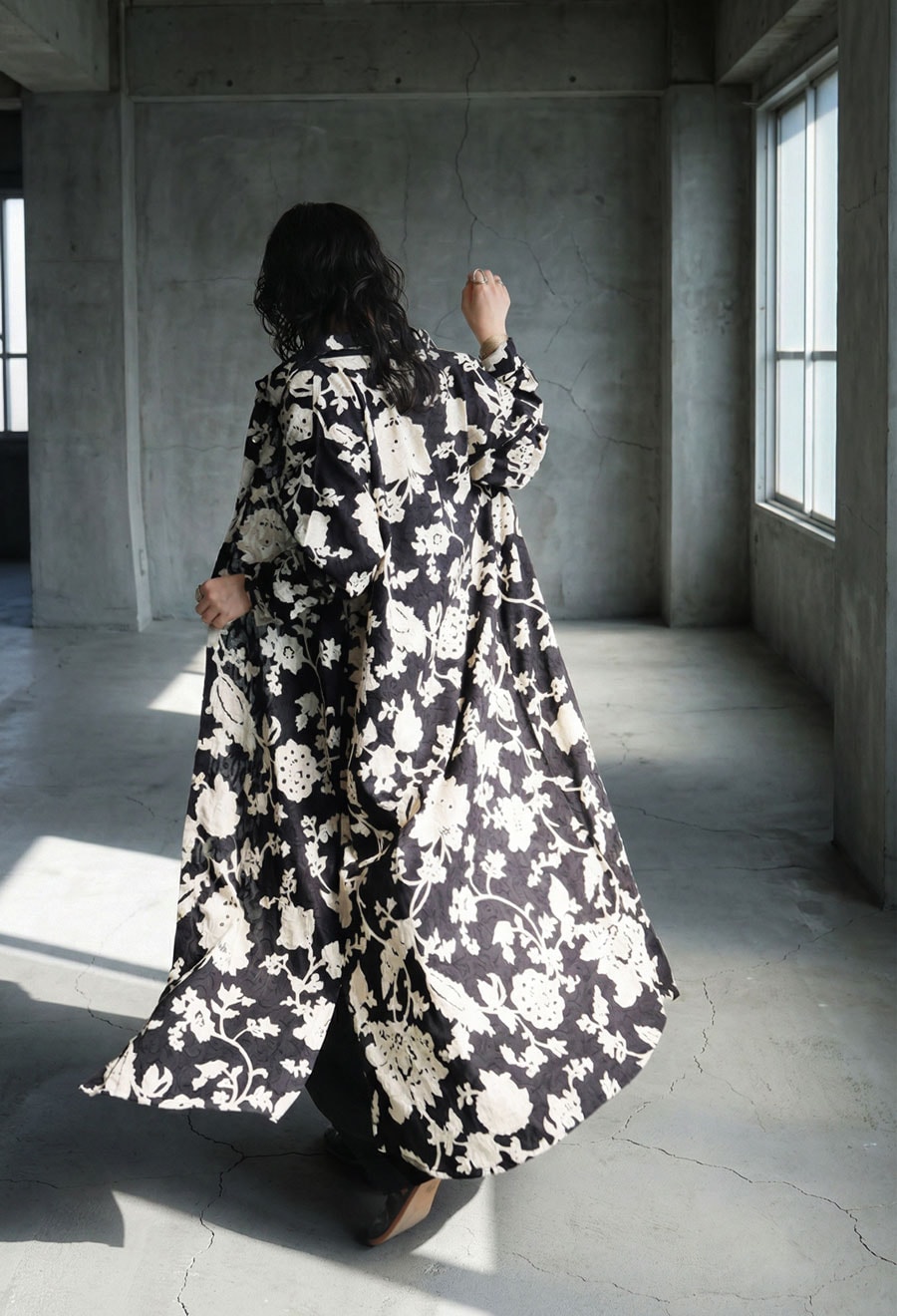 予約：3月中旬納期】ワンピース レディース ロング 長袖 花柄 ドビー