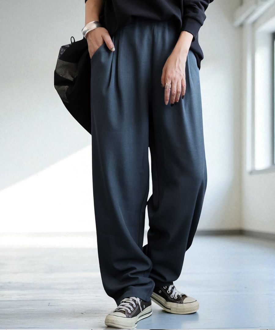 毎日穿きたくなる、美シルエット。テーパードパンツ レディース