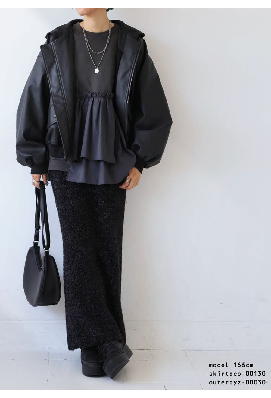 【MUVEIL】フリルデザインスウェット　美品 MUVEIL】フリルデザインスウェット 美品 MUVEIL】フリルデザイン