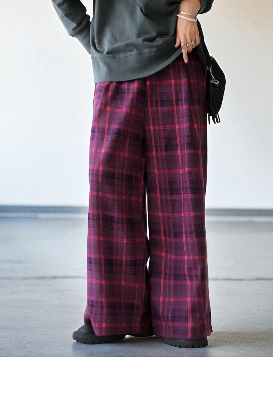 17_000000028337.jpg?1758849078