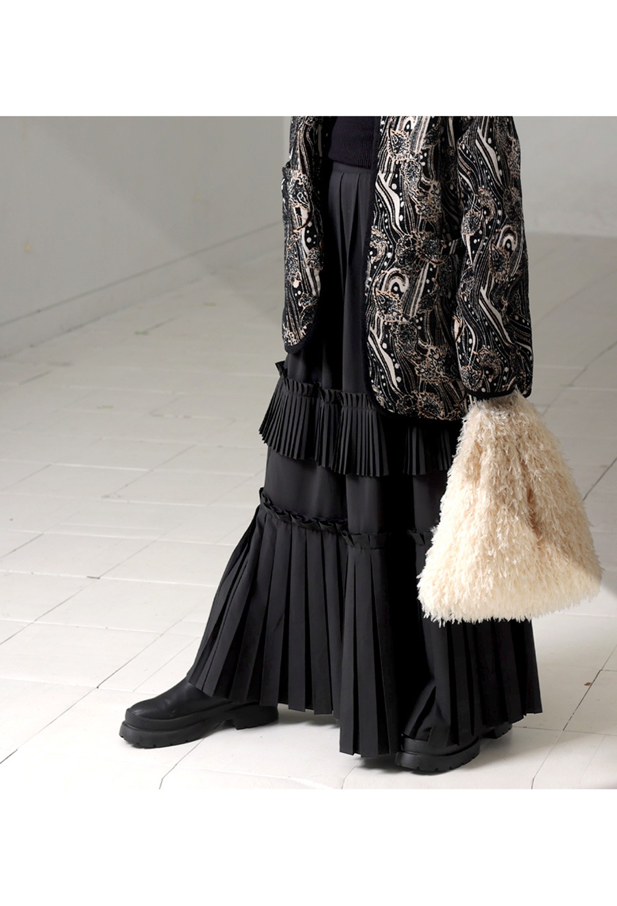 プリーツティアードスカート ブラック 新品未使用品 SpRay スカート チュールプリーツティアードスカート : ZOZOTOWN