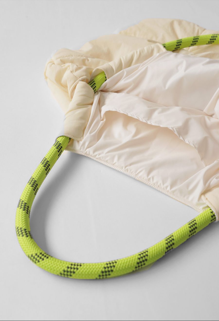 コードハンドル キルティングバッグ ユニセックス バッグ 送料無料