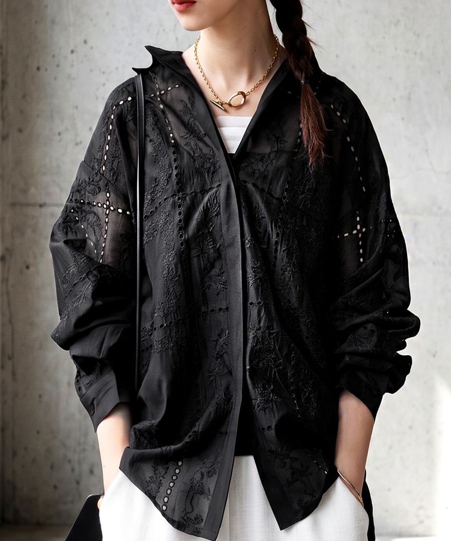 視線を奪う、刺繍美。シアーシャツ レディース 長袖 刺繍レース