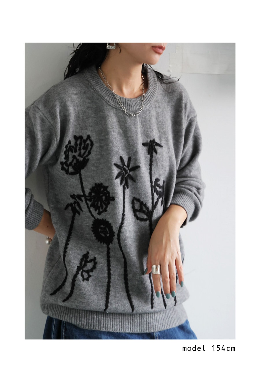 極美品 Black＆White 刺繍 フラッグデザイン ニット 花柄 刺繍ニット レディース 長袖 トップス ニット 送料無料・メール便