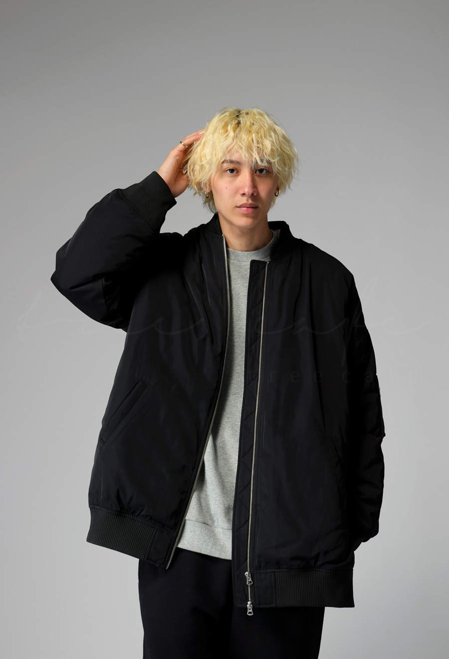 ダウンのような暖かさ MA-1 アウター メンズ 送料無料・再販。メール便