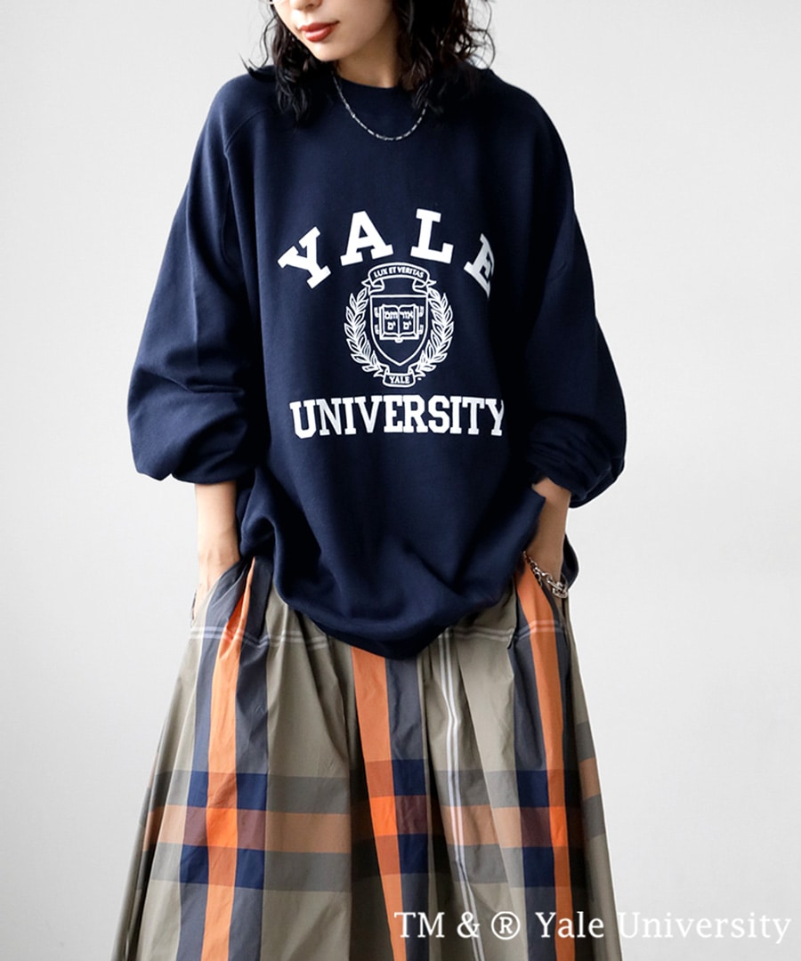 Yale 薄紫 ロゴスウェット