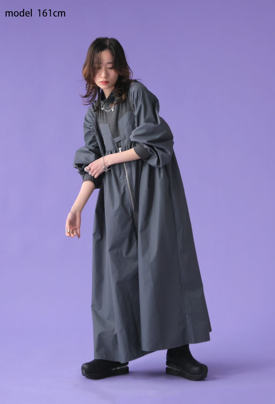 piumヨーク切替ギャザースリーブロングワンピース ヨーク切替ギャザースリーブロングワンピース – pium