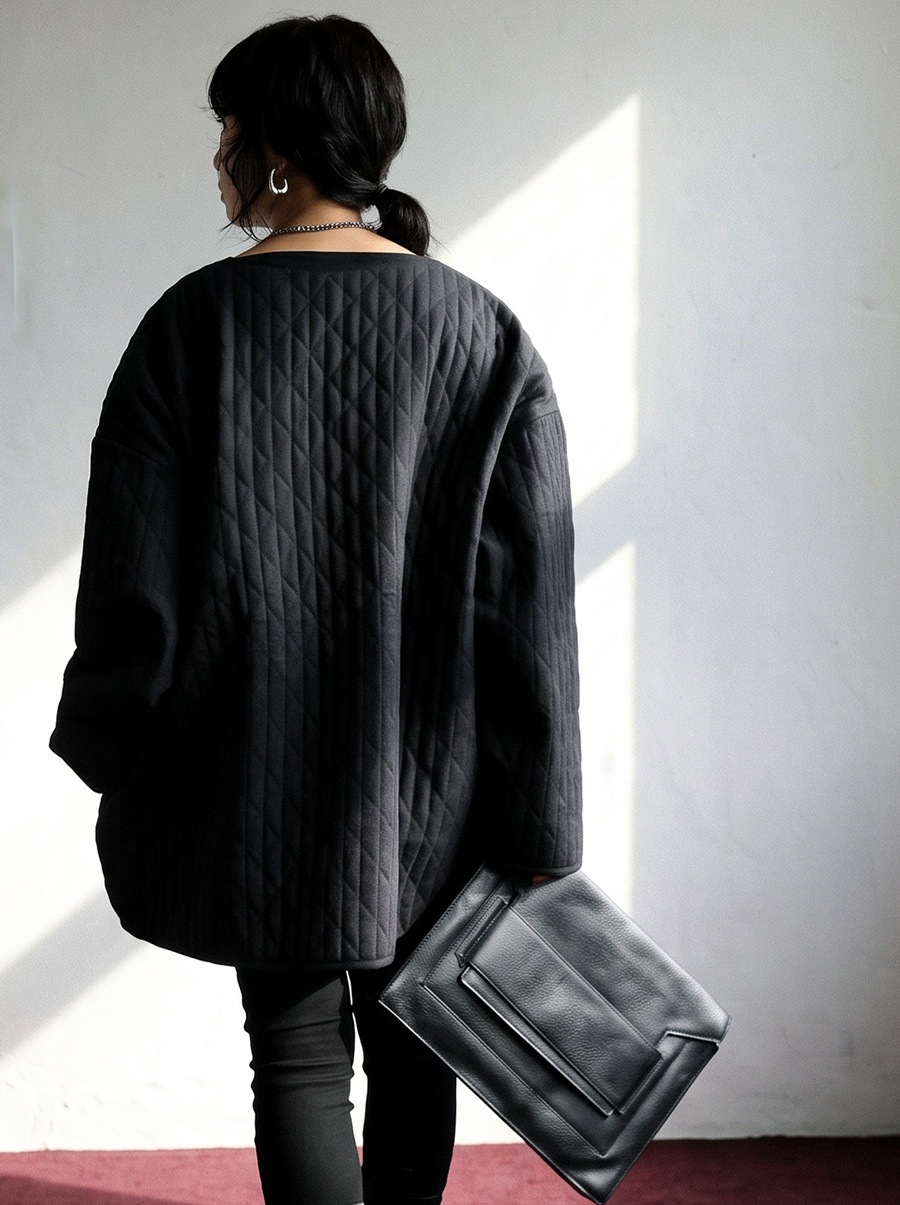 予約会：10月下旬納期】寒い日ほど、華やかに。花柄刺繍 キルティング