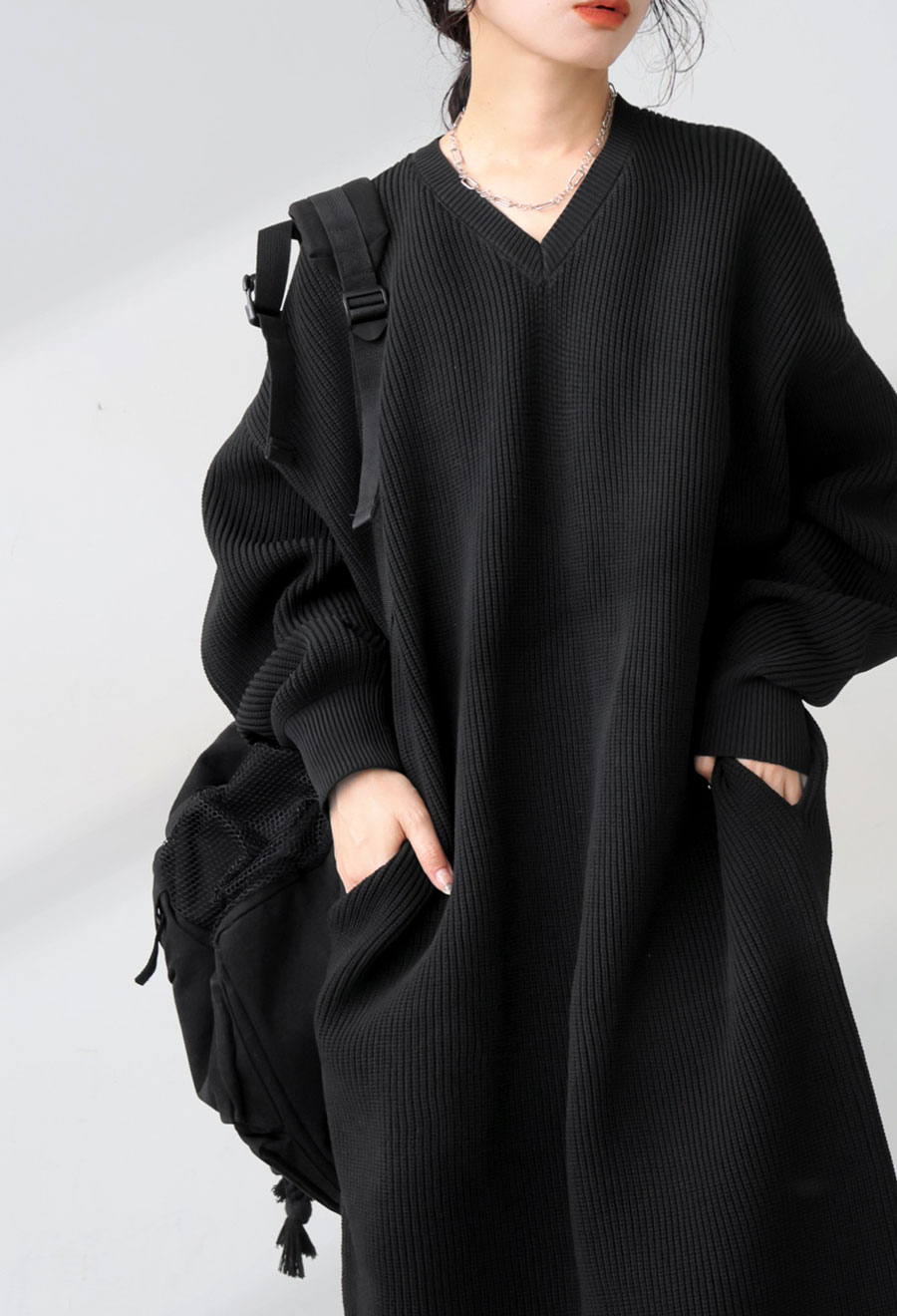 値下げ‼️新品♡タグ付♡ナンバーモチーフニットワンピース 片畦編み ニットワンピース レディース ロング Vネック 送料無料