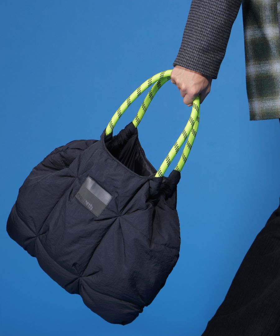 コードハンドル キルティングバッグ ユニセックス バッグ 送料 コードハンドル キルティングバッグ ユニセックス バッグ 送料