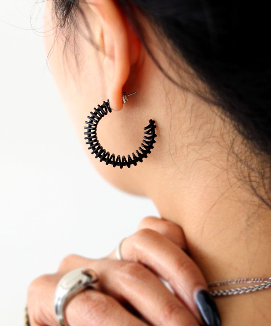 【関税・送料無料】Madewell★Ribbed フープ ピアス 26_000000022388.jpg?1705984388