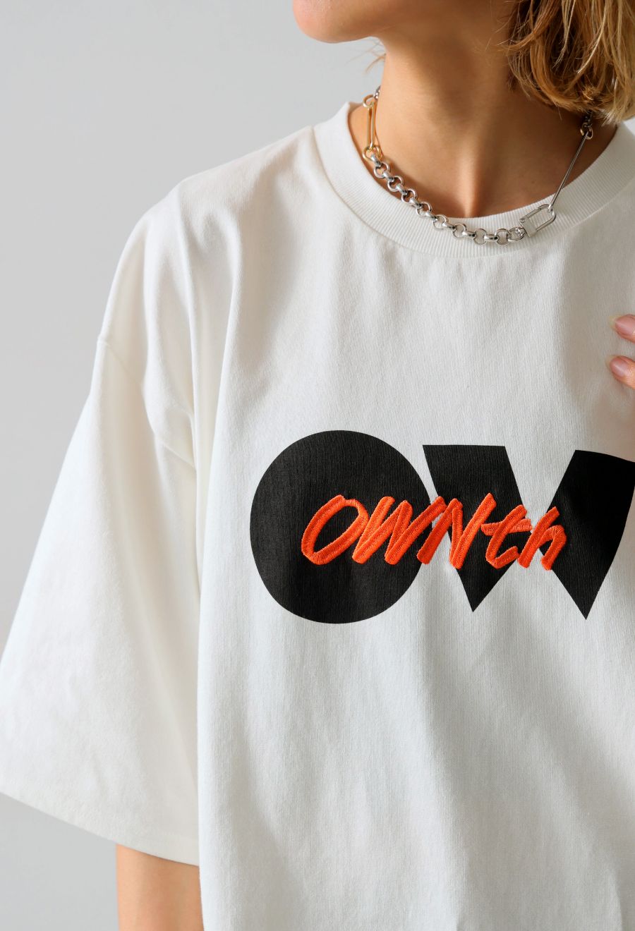 刺繍ロゴ Tシャツ レディース トップス 綿100％ 送料無料・(100)メール