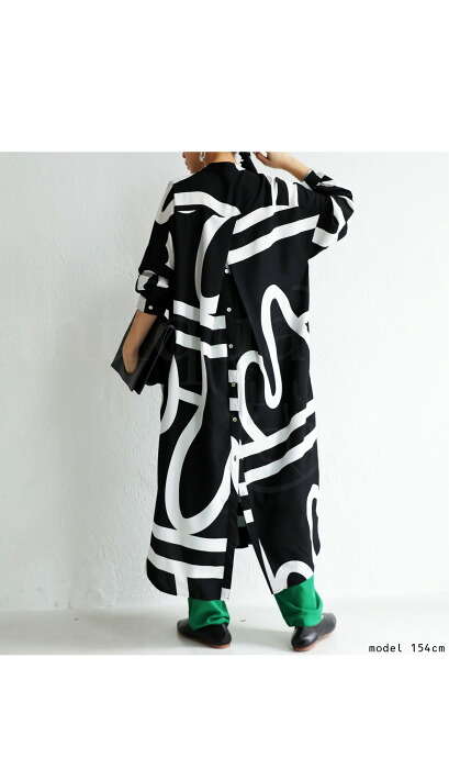 再入荷予定有!アート柄 バックボタンワンピース ワンピース 長袖 送料