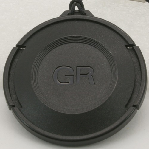 美品】RICOH LC-1 GX100 GX200用 自動開閉式レンズキャップ
