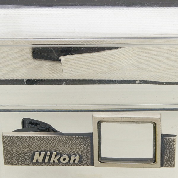 Nikon F　ニコン ネクタイピン 中古カメラ機材の通販専門店 Antiquary（アンティクアリィ）