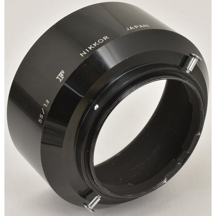 ニコン Fフォトミックシルバー+NIKKOR-S Auto +小物