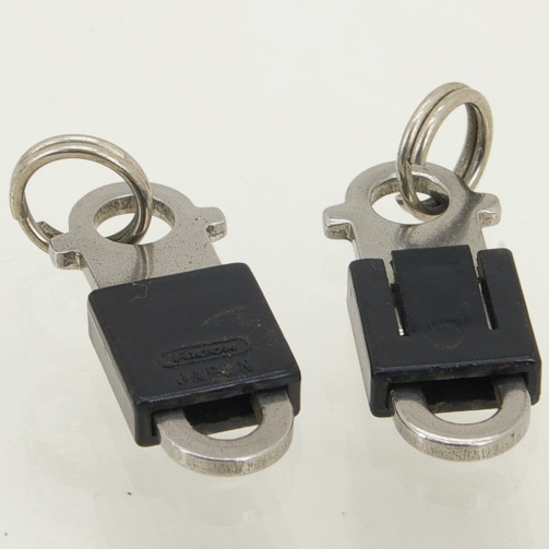 中古カメラ機材の通販専門店 Antiquary（アンティクアリィ）