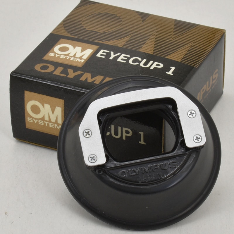 オリンパス　OM-1 ケース付き　オプションレンズ　付き　OLYMPUS 美品 Amazon.co.jp: TP Original Olympus OM-1デジカメ 専用 オープナブル