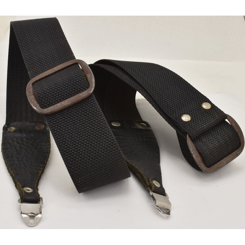 中古カメラ機材の通販専門店 Antiquary（アンティクアリィ）