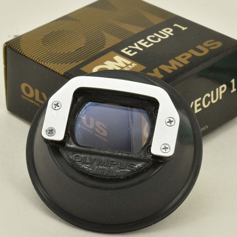 中古カメラ機材の通販専門店 Antiquary（アンティクアリィ）