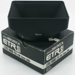 中古カメラ機材の通販専門店 Antiquary（アンティクアリィ）