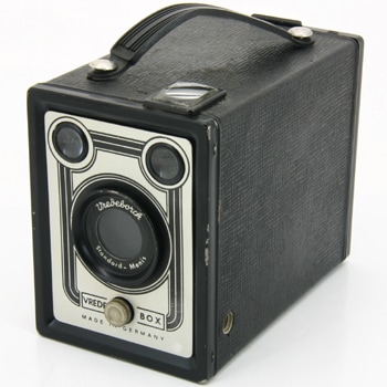 中古カメラ機材の通販専門店 Antiquary（アンティクアリィ）