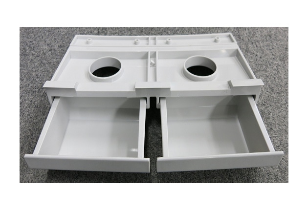 黒板の上にあったゴミ 黒板の上にあったゴミ